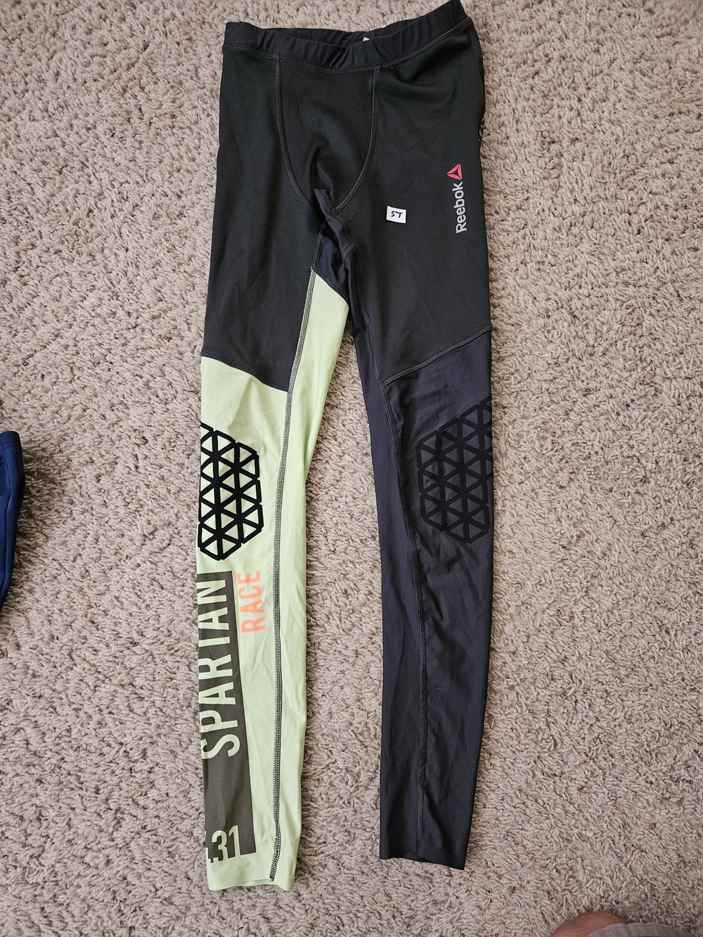 Reebok Women Black & Light Green Athletic Leggings - Spartan Race
